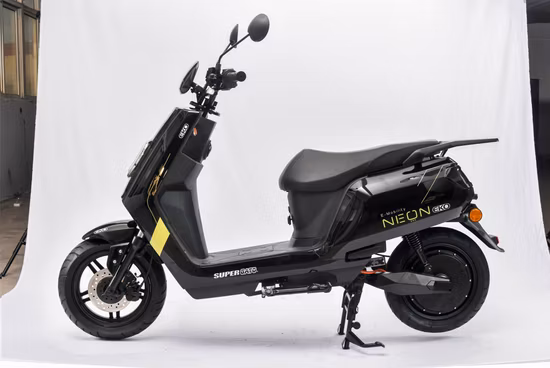 Promoção motocicleta elétrica 12" 2.000 W de alta velocidade com EEC